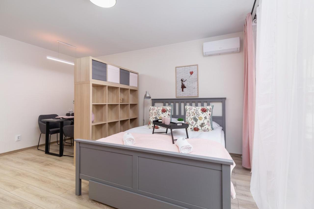 Deluxe Studio Cracow Arianska By Noclegi Renters Kraków Eksteriør billede